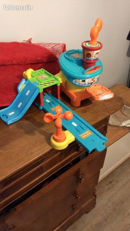 Mon aéroport interactif Vtech (image 1)