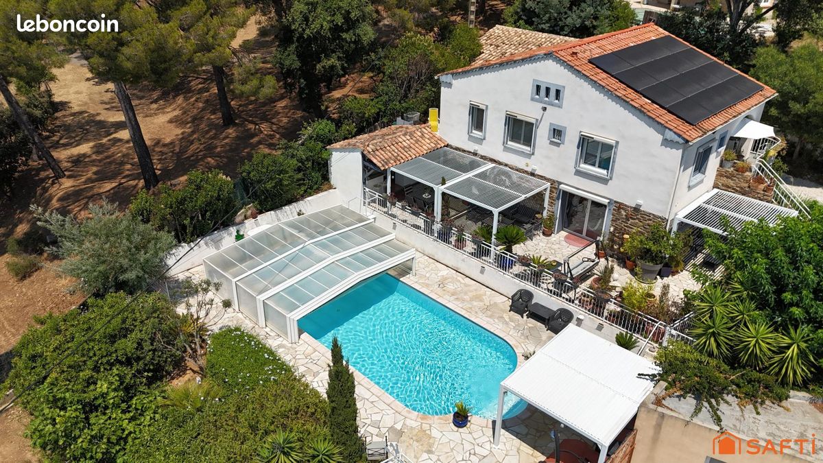 Maison 4 pièces 135 m² · à Bormes-les-Mimosas · 135 m² · 1 044 000 €