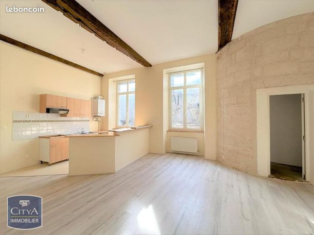 Appartement 2 pièces 61 m²