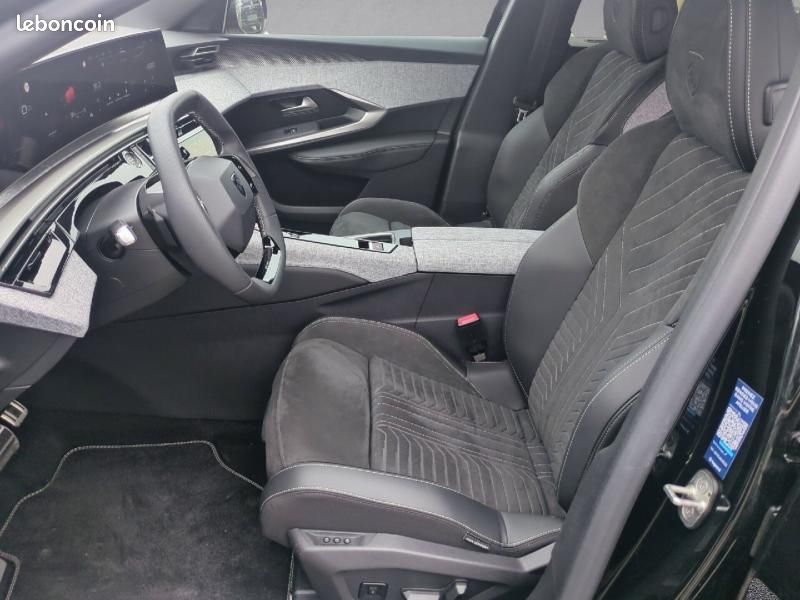 Peugeot 5008 Hybrid 145ch GT e-DCS6 (image 9)