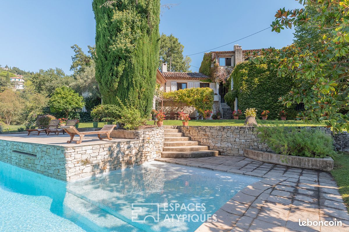Maison 10 pièces 283 m² · à Callian · 283 m² · 1 365 000 €
