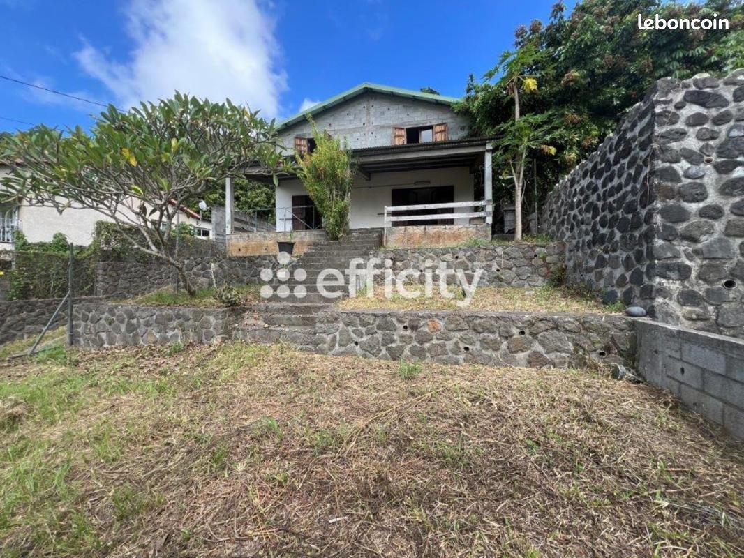Maison 5 pièces 131 m² · à Entre-Deux · 131 m² · 254 200 €