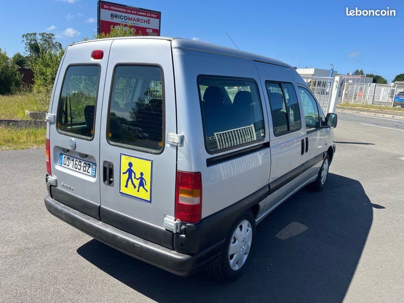 Scudo 9 places jtd 161 000 kms (image 5)