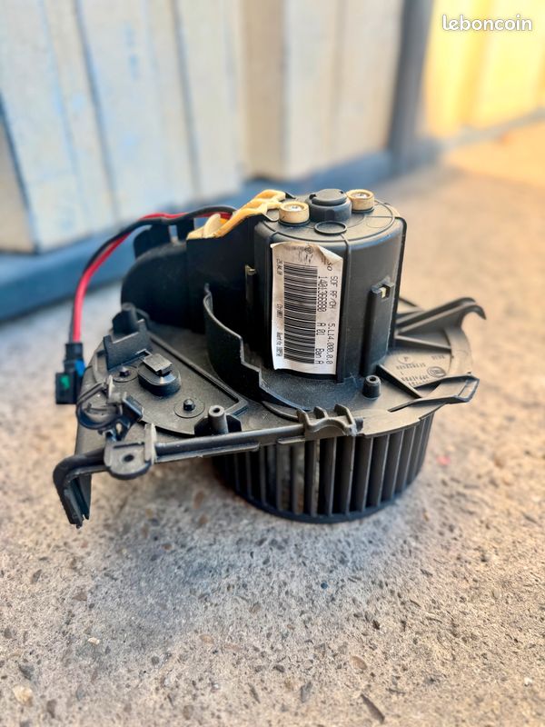 Ventilateur chauffage Peugeot Expert 1401366880 (image 2)