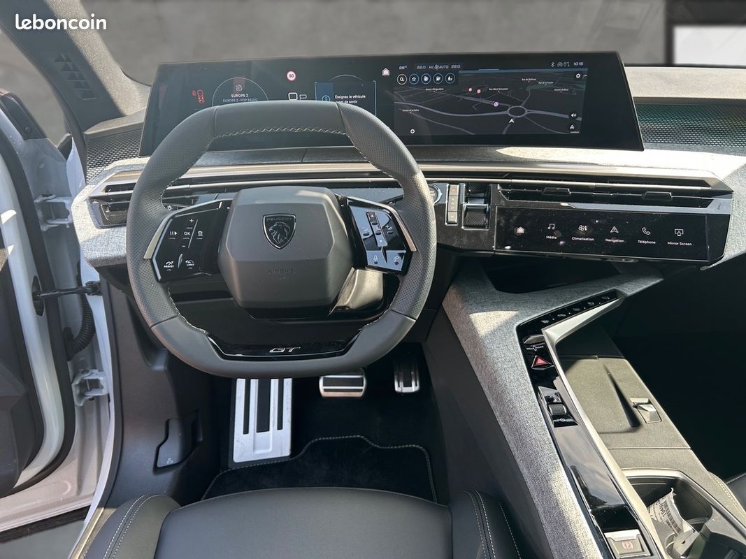 Peugeot 5008 E-145 DCS6 GT 7 PLACES - Pack 360° Vision & Drive Assist Plus (image 12)