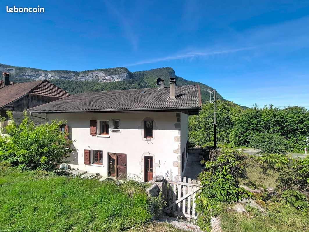 Maison 6 pièces 145 m² · à Gruffy · 145 m² · 349 000 €