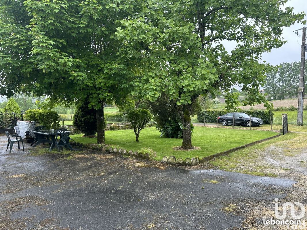 Maison 11 pièces 280 m² - Chalais 16210 (image principale 6)