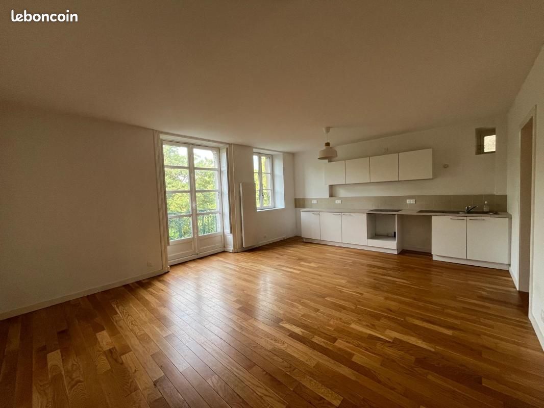 Appartement 4 pièces 85 m² · à Nantes · 85 m² · 1 200 €