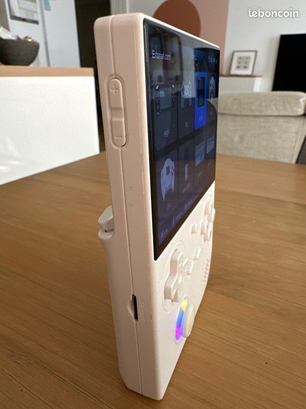 Anbernic rg40xxv (image 4)
