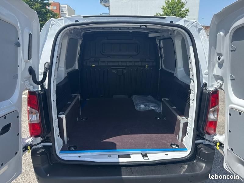 Opel Combo Cargo M 1000kg BlueHDi 130ch S&S EAT8 (image 20)