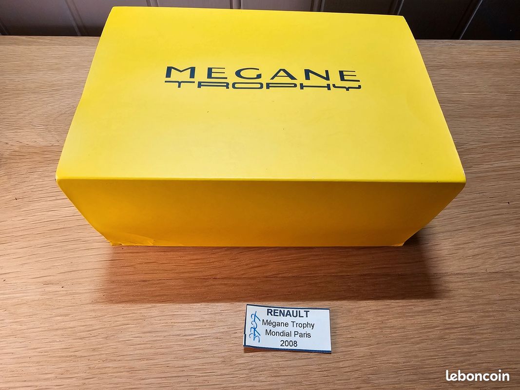 Renault megane trophy escala 1:43 de nor