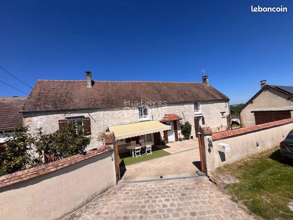 Maison 5 pièces 174 m² · à Augers-en-Brie · 174 m² · 319 000 €
