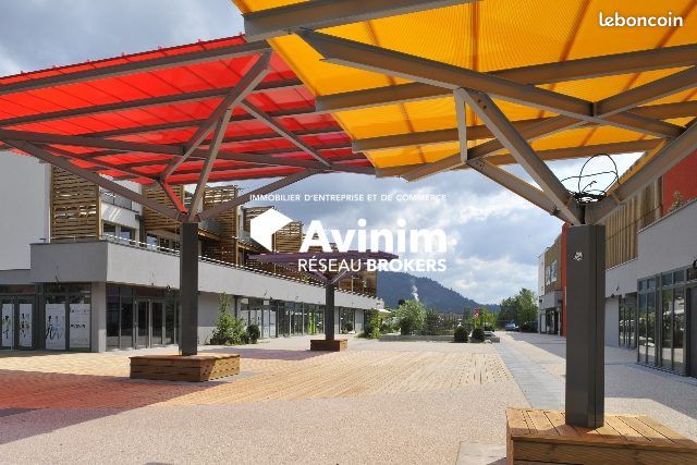 Parking 12 m² · à Remiremont · 12 m² · 65 €/mois