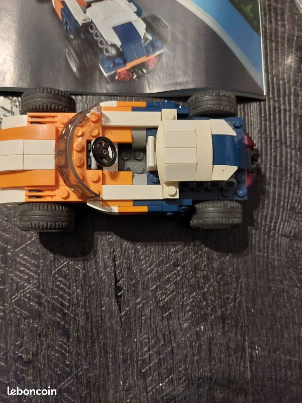 Lego creator 3 en 2 numéro 31089 (image 2)