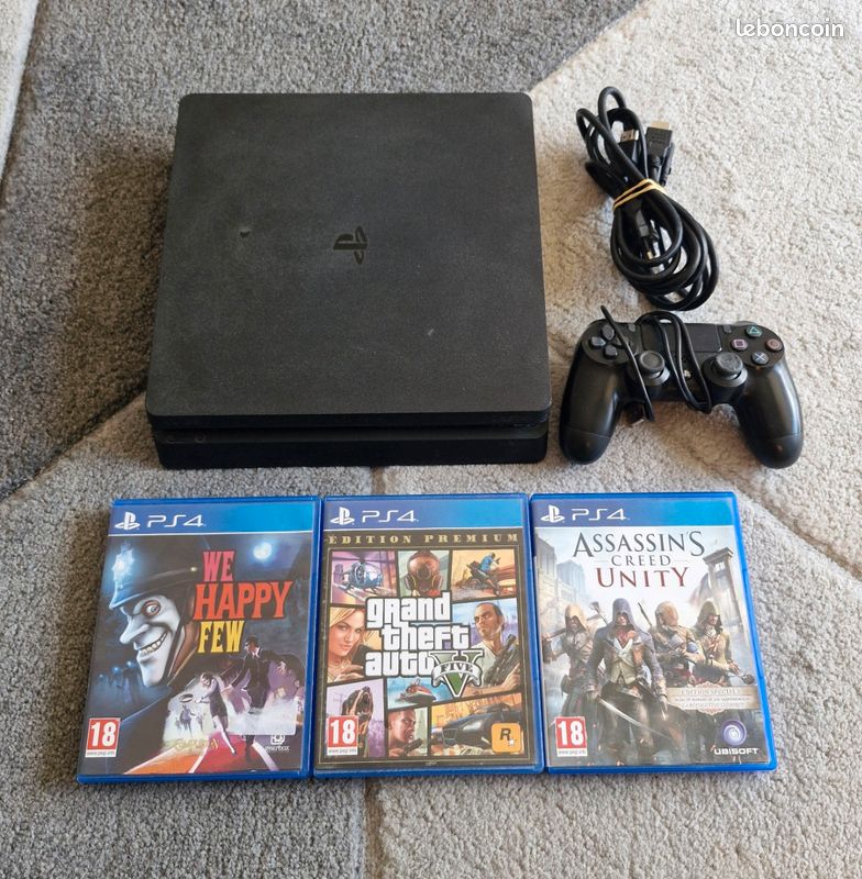 PlayStation 4 + manette + 3 jeux - Consoles