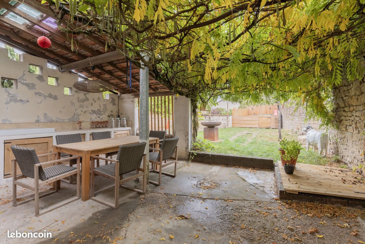 Maison 7 pièces 230 m² · à Chaudeney-sur-Moselle · 230 m² · 299 000 €