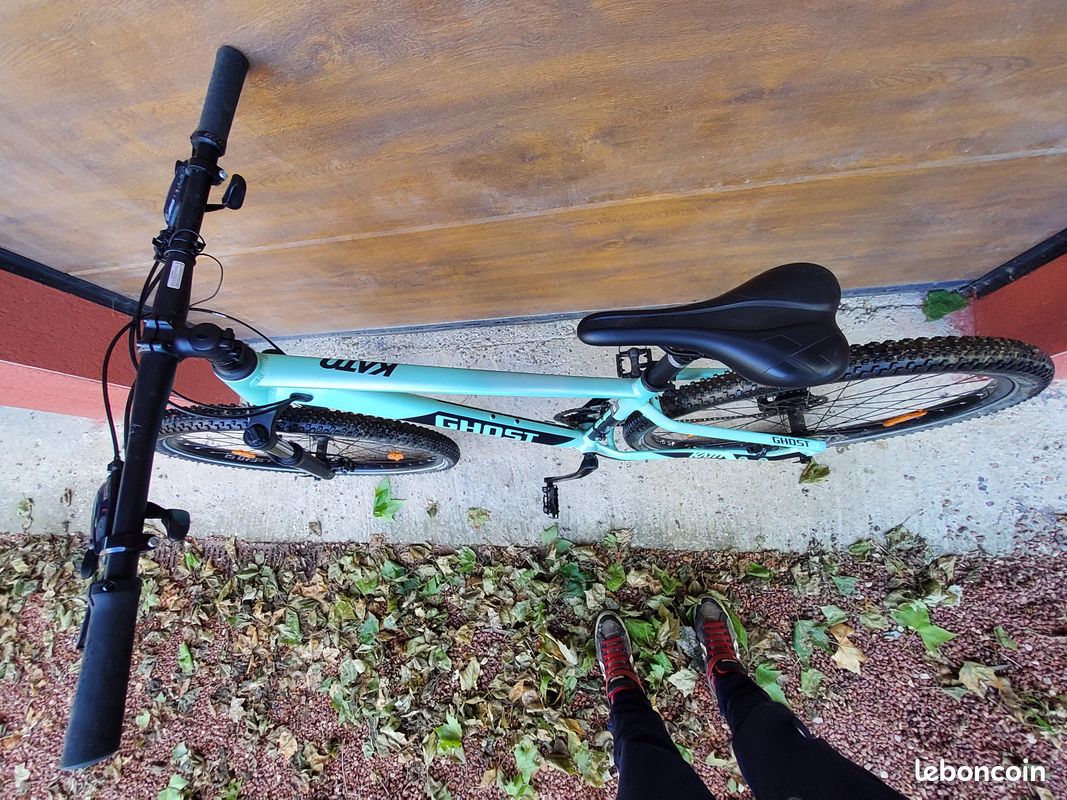 VTT Adolescent GHOST KATO 29 AL vert menthe clair nacré/noir mat 2023 (image 10)