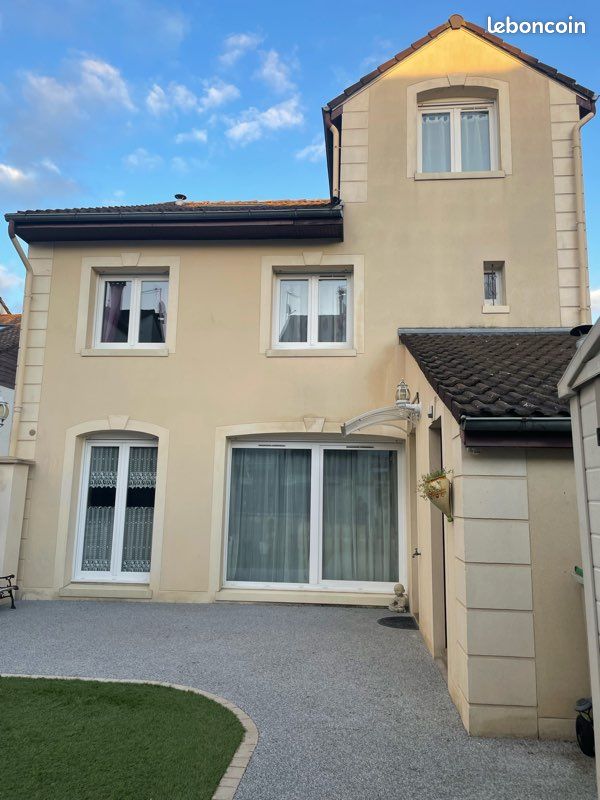 Maison 5 pièces 100 m² · à Saint-Soupplets · 100 m² · 264 000 €