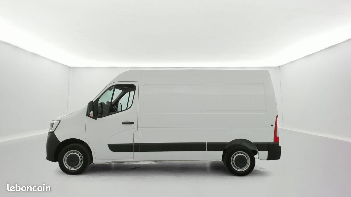 Renault trafic fgn l1h1 2800 kg blue dci 110 essentiel (image 2)