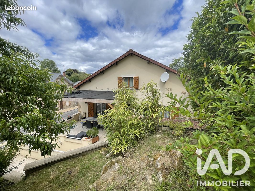 Maison 5 pièces 143 m² · à Eymoutiers · 143 m² · 198 000 €