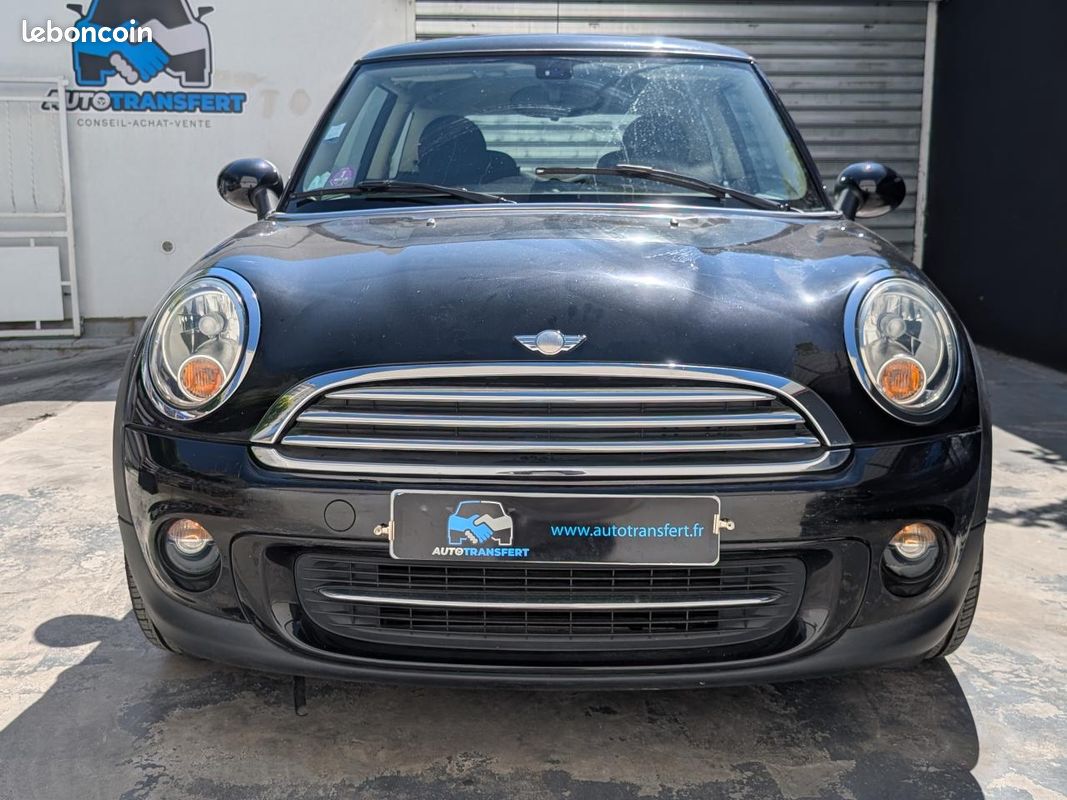 MINI COOPER 1.6i 122ch R56 LCI Cooper (image 17)
