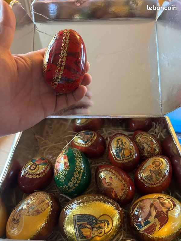 Lot de 12 œufs de Pâques russes en bois vernis (image 9)