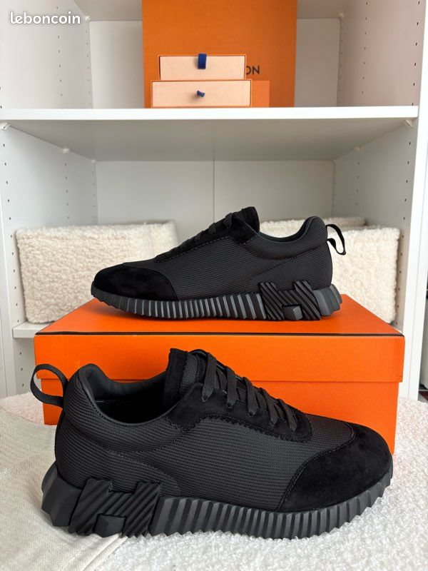 Baskettes Basses Hermès Athlétiques Femme - Taille 40 (US 9), Noir - Occasion