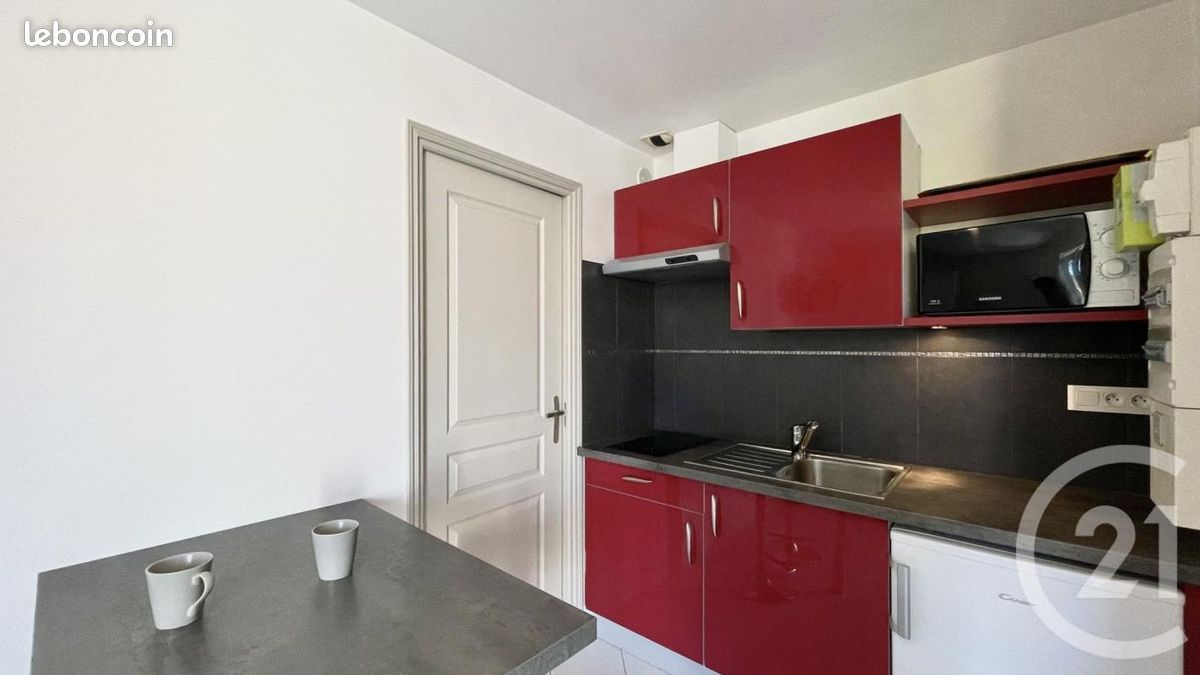 Appartement 3 pièces 20 m² · à Périgueux · 20 m² · 380 €