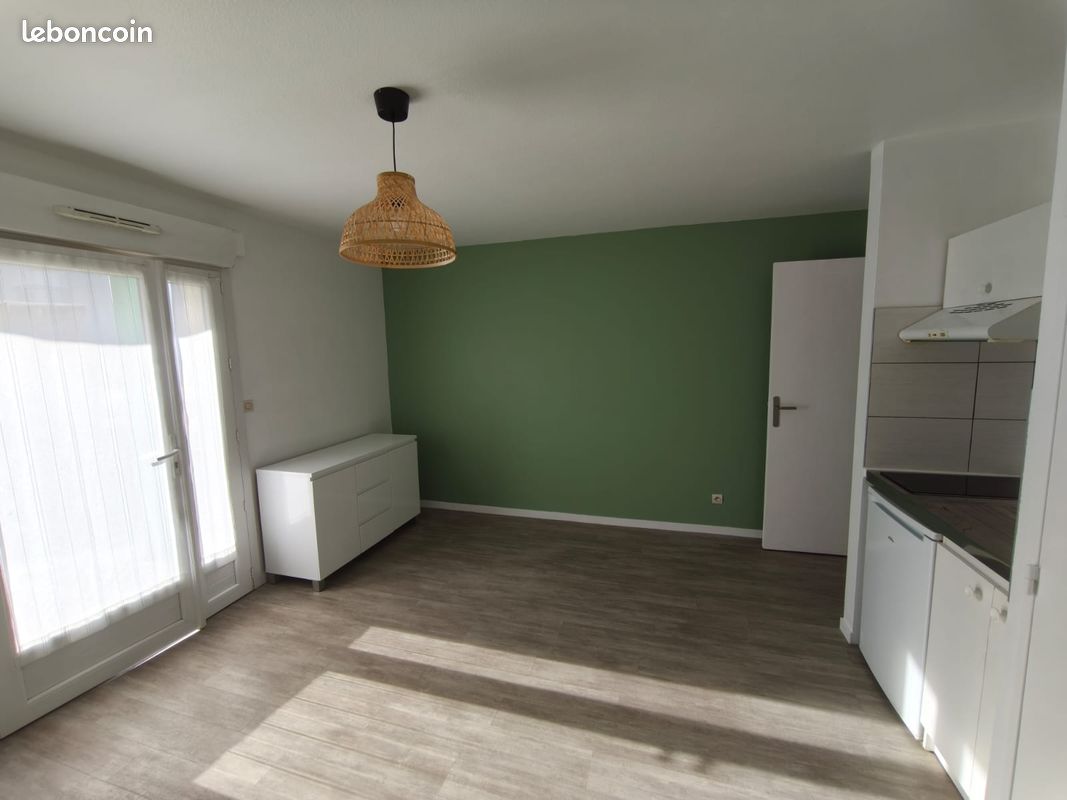 Appartement 1 pièce 21 m² · à Vannes · 21 m² · 540 €