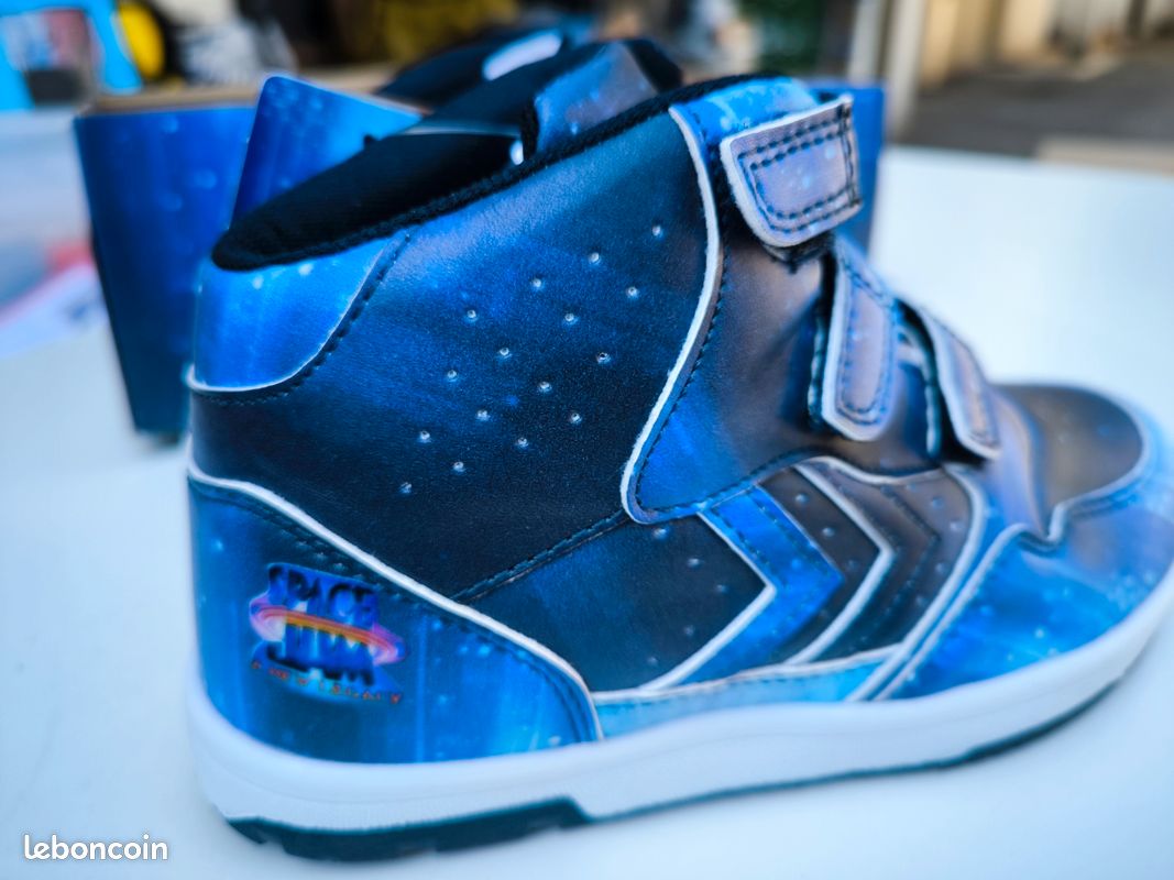Basket hummel space jam scratch taille 34 (image 2)