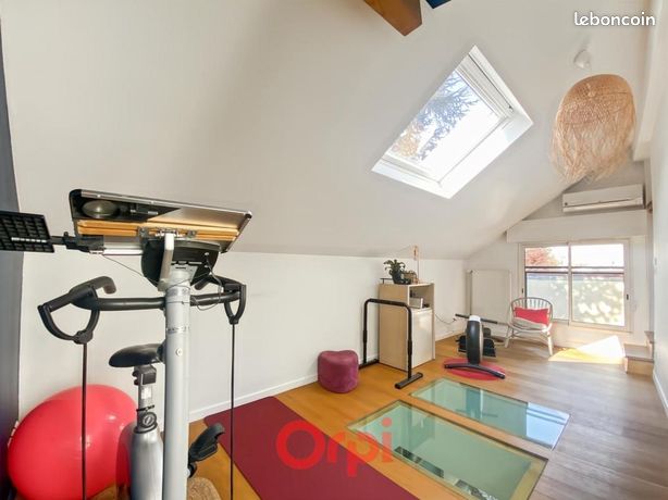 Maison 7 pièces 140 m² — 11