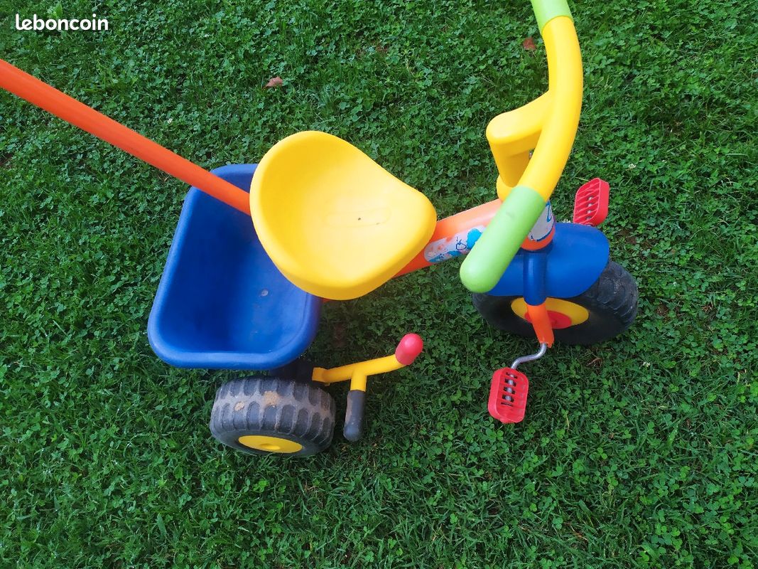 Tricycle (image 1)