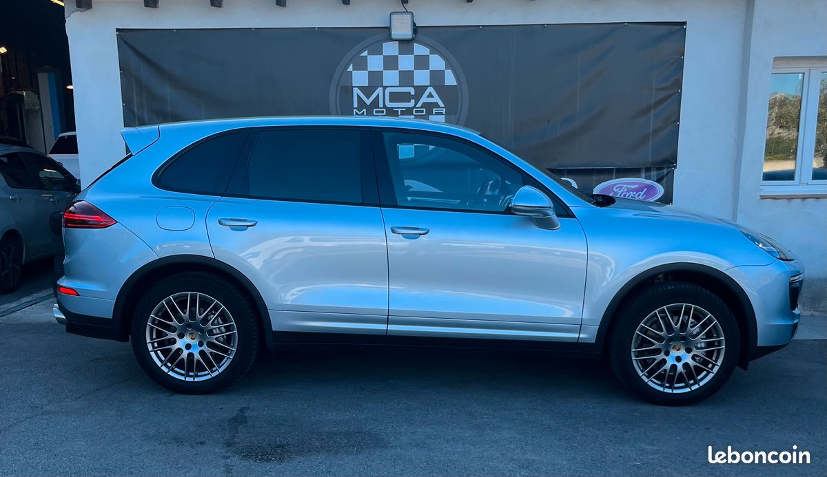 PORSCHE Cayenne S 3.6 420 (image 3)