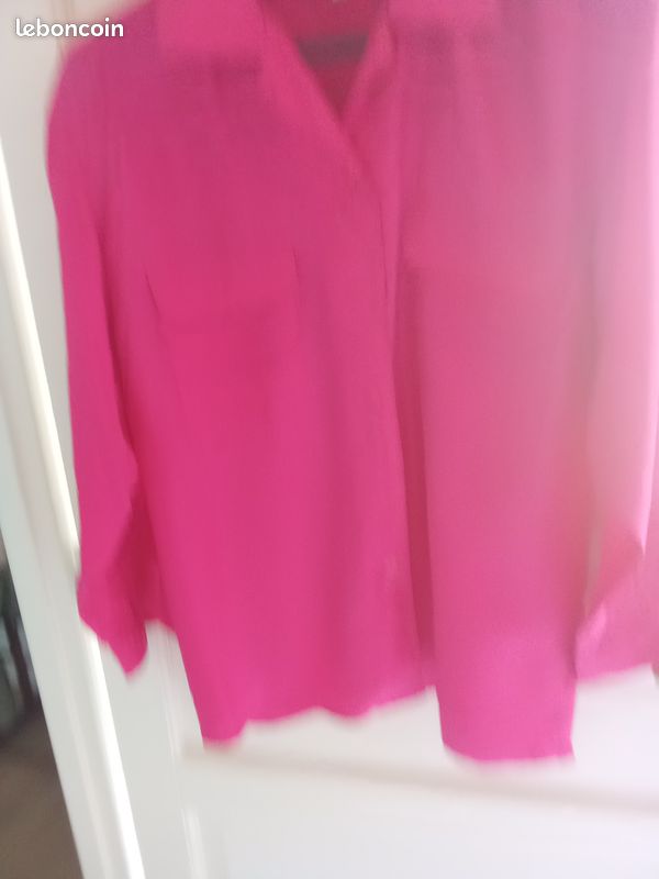 Chemisier en soie fuschia 38/40 (image 1)