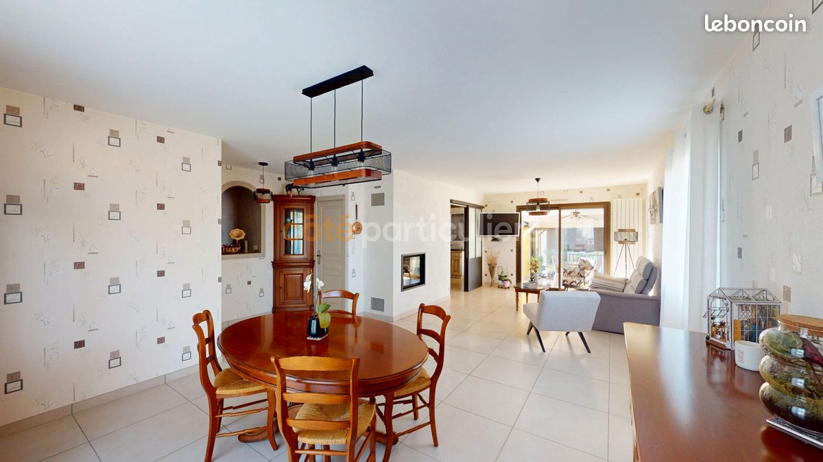 Maison 6 pièces 94 m² · à Mortagne-sur-Sèvre · 94 m² · 269 000 €