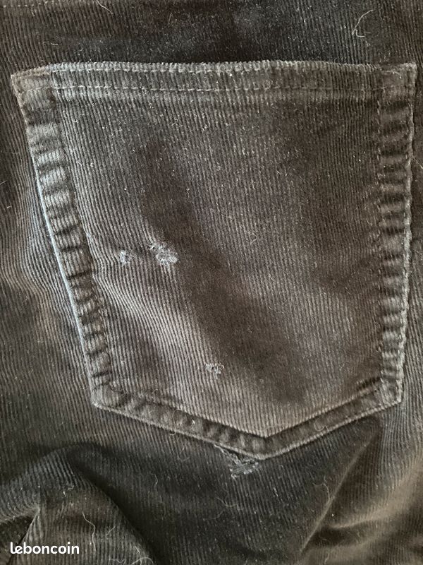 Jean velours noir homme T 38 (image 3)