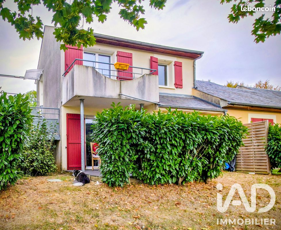 Appartement 2 pièces 28 m² · à Saint Geniez d'Olt Et d'Aubrac · 28 m² · 46 000 €