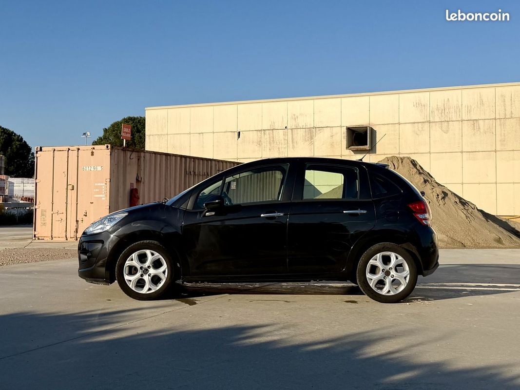Citroen C3 1.6 HDI 90 CLIM REGUL CARPLAY (image 2)