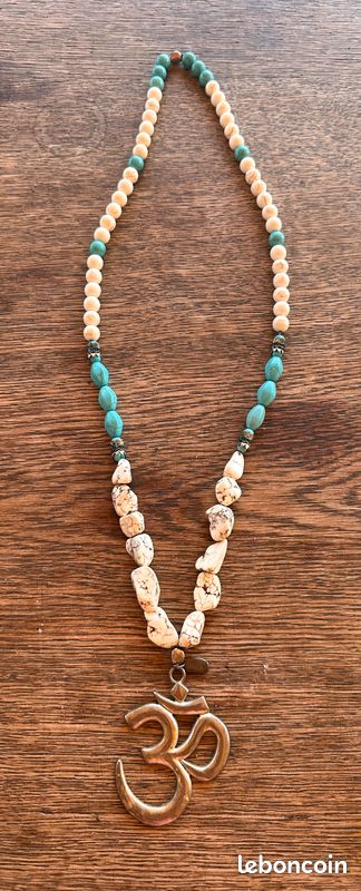 Collier AUM (image 3)