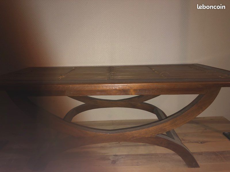 Table en bois et bambou (image 2)