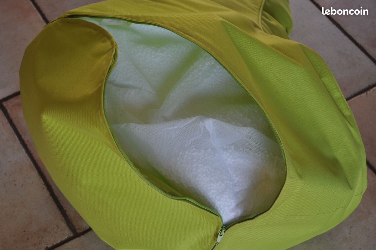 Pouf poire vert, 100 % polyester (image 1)