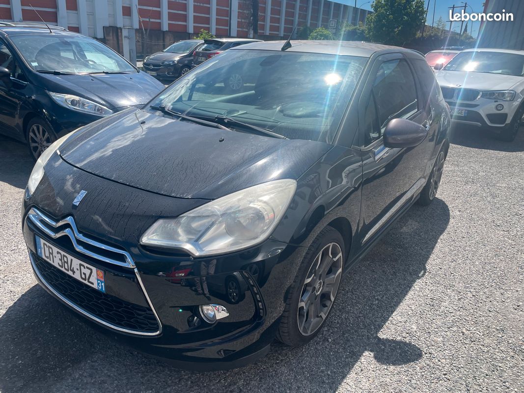 CITROEN DS3 1.6 THP 155ch Sport Chic CABRIOLET (image 2)