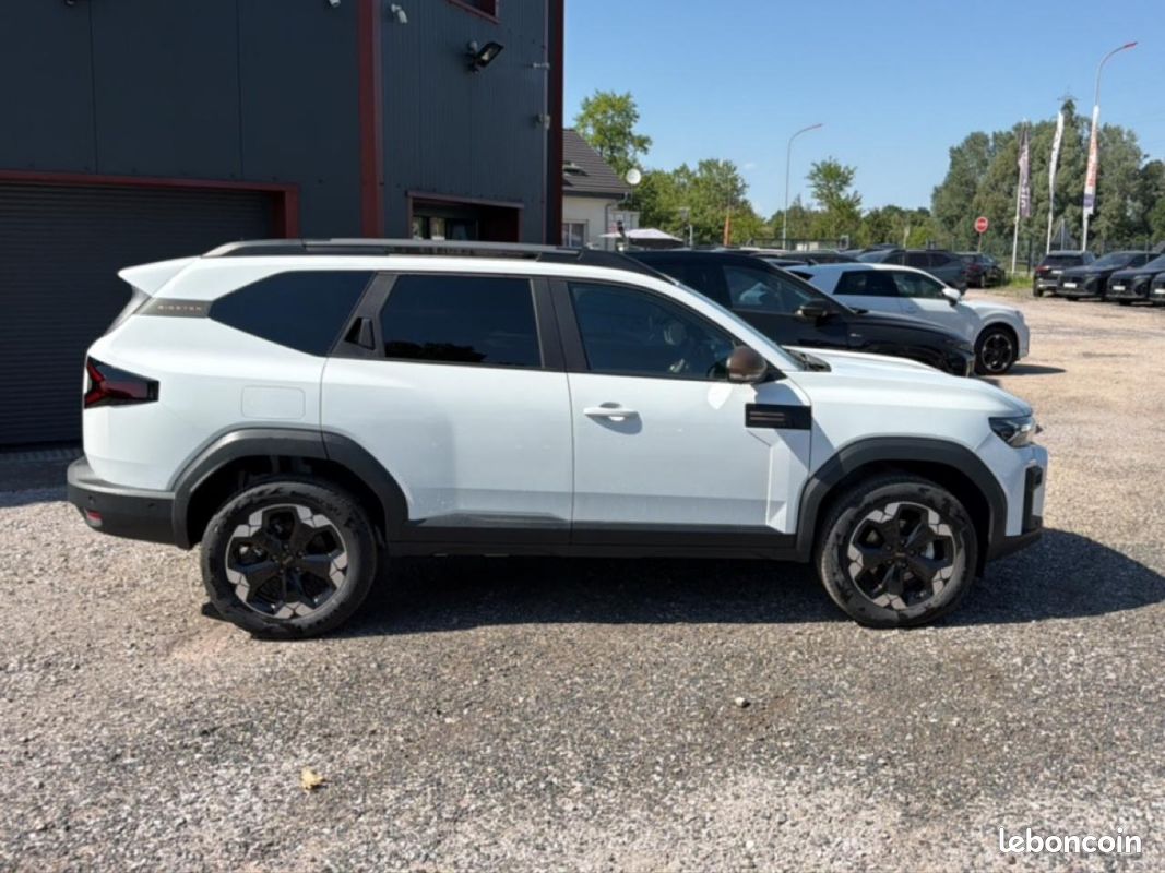 DACIA BIGSTER 1.2 mild hybrid 140 extreme (image 4)