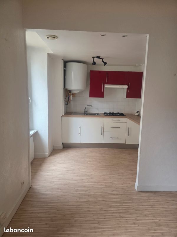 Appartement 2 pièces 45 m² · à Douarnenez · 45 m² · 550 €/mois