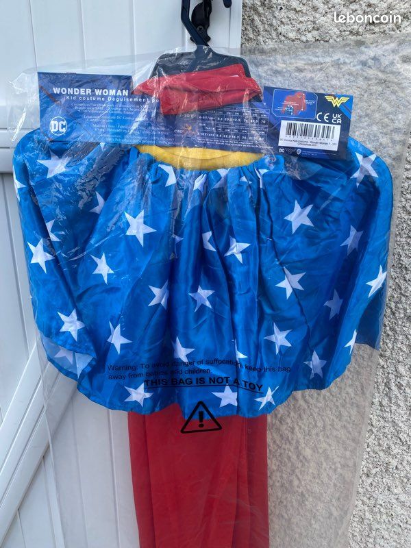 Déguisement fille Wonder woman (image 2)