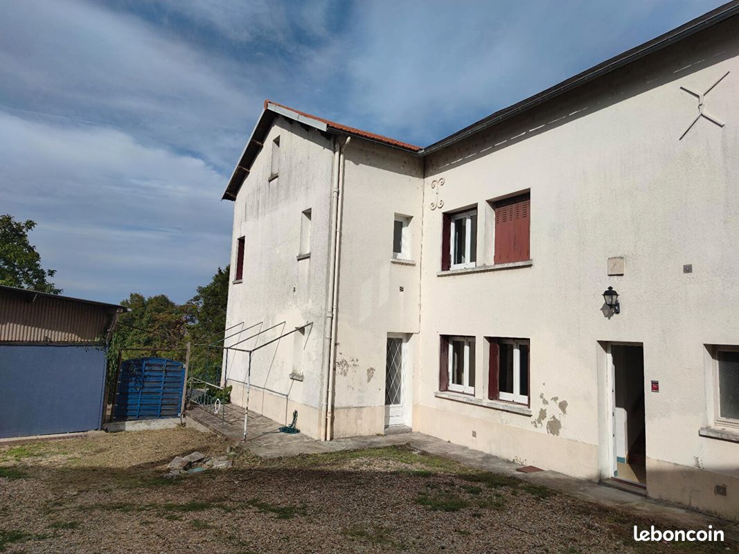 Maison 4 pièces 100 m² · à Mirebeau · 100 m² · 685 €/mois
