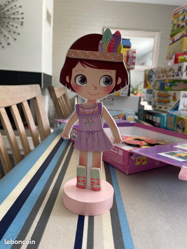 Jeux - le dressing de Chloé (image 1)