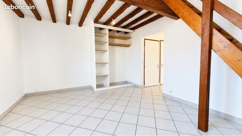 Appartement 1 pièce 28 m² · à Vallauris · 28,2 m² · 110 000 €