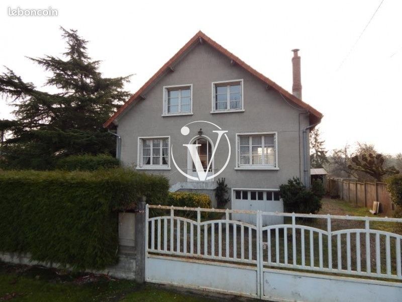 Maison 4 pièces 98 m² · à Vendôme · 98 m² · 96 000 €