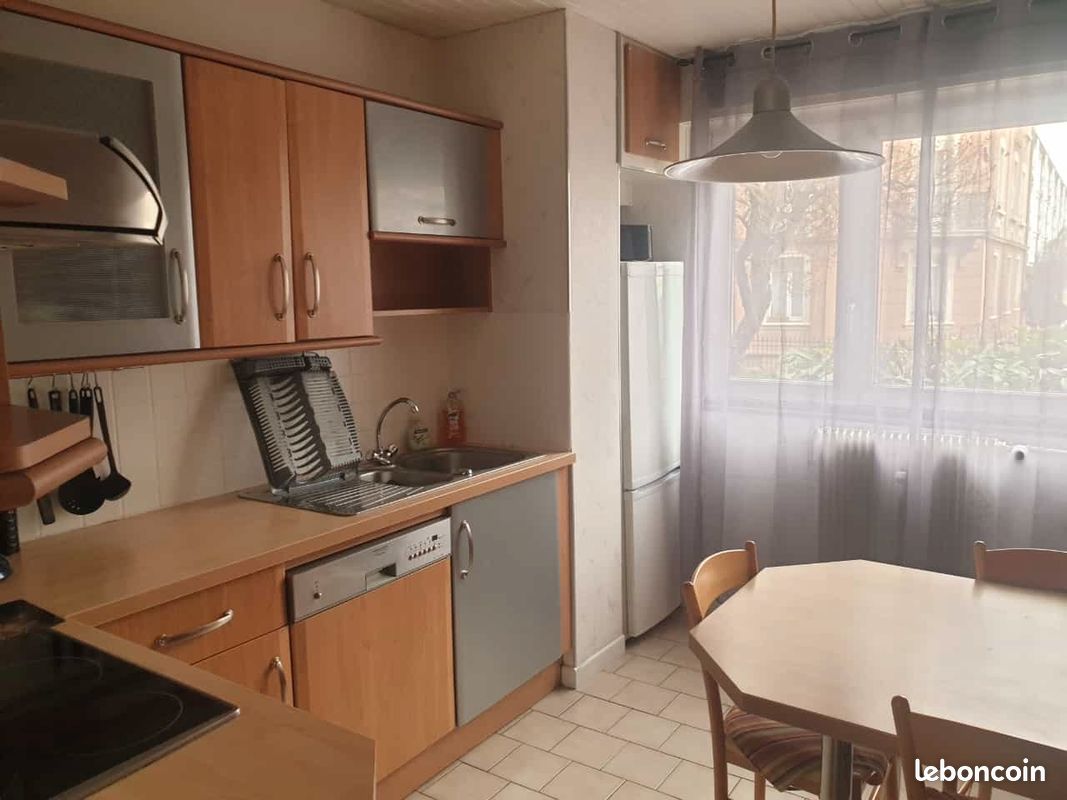 Mulhouse,grand appartement f4,78m2 pour 5 personnes,proche centre (image 5)